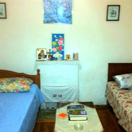 The Grandfather'S Room Himare Bagian luar foto