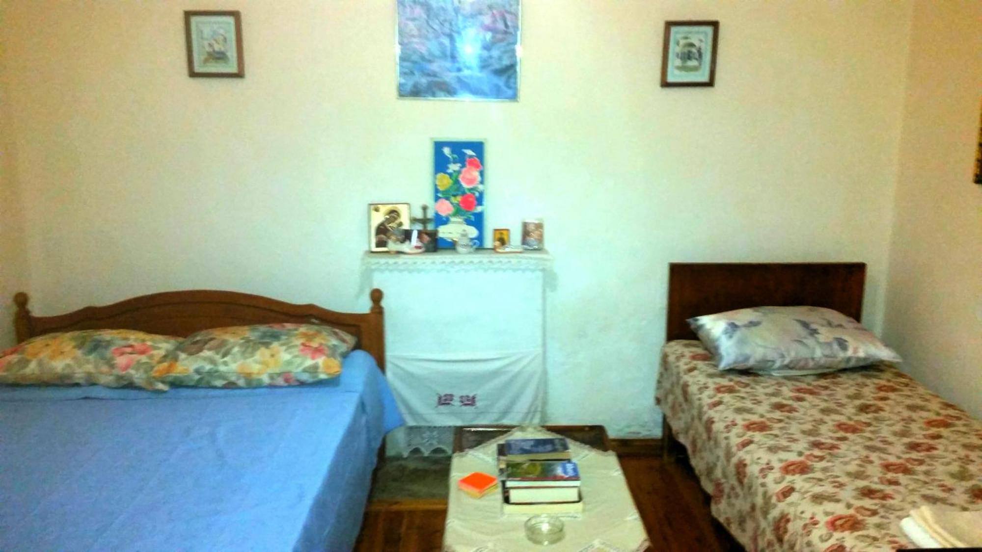 The Grandfather'S Room Himare Bagian luar foto