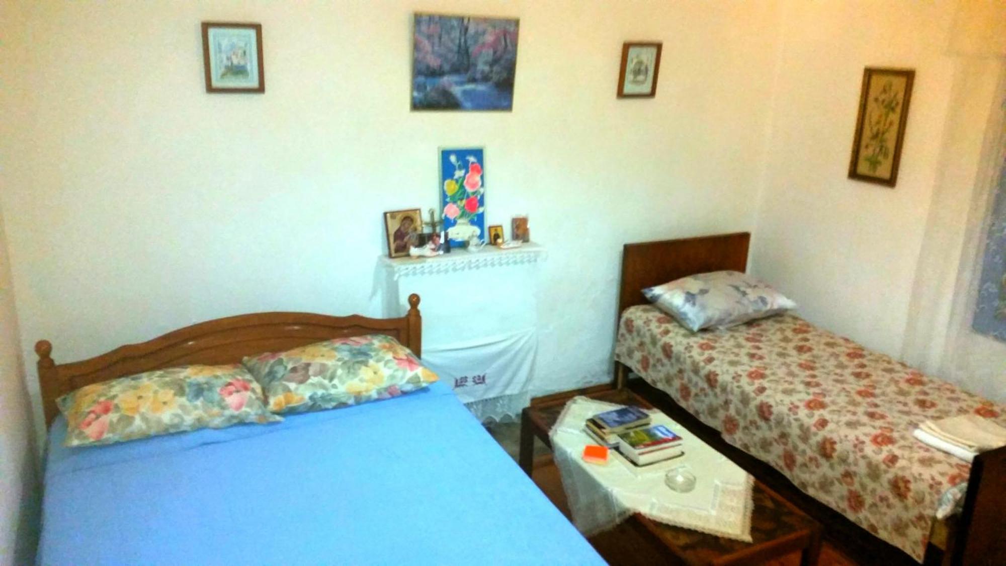 The Grandfather'S Room Himare Bagian luar foto